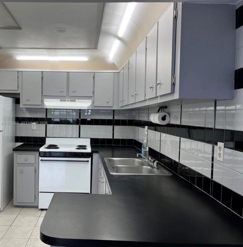 14250 SW 62nd St, Unit 424, Miami, FL 33183 Photo