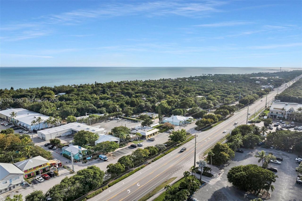 105 Palm Ave., Islamorada, FL 33036 Photo