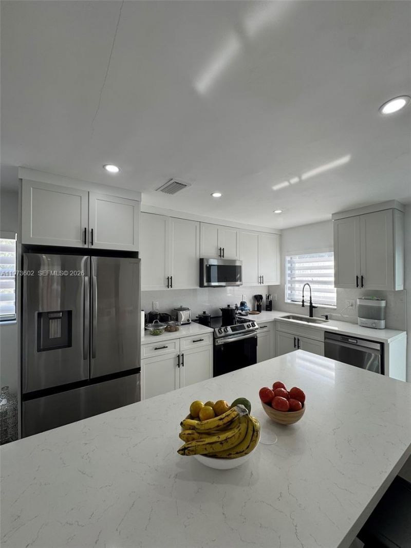 12534 SW 27th St , Miami, FL 33175 Photo