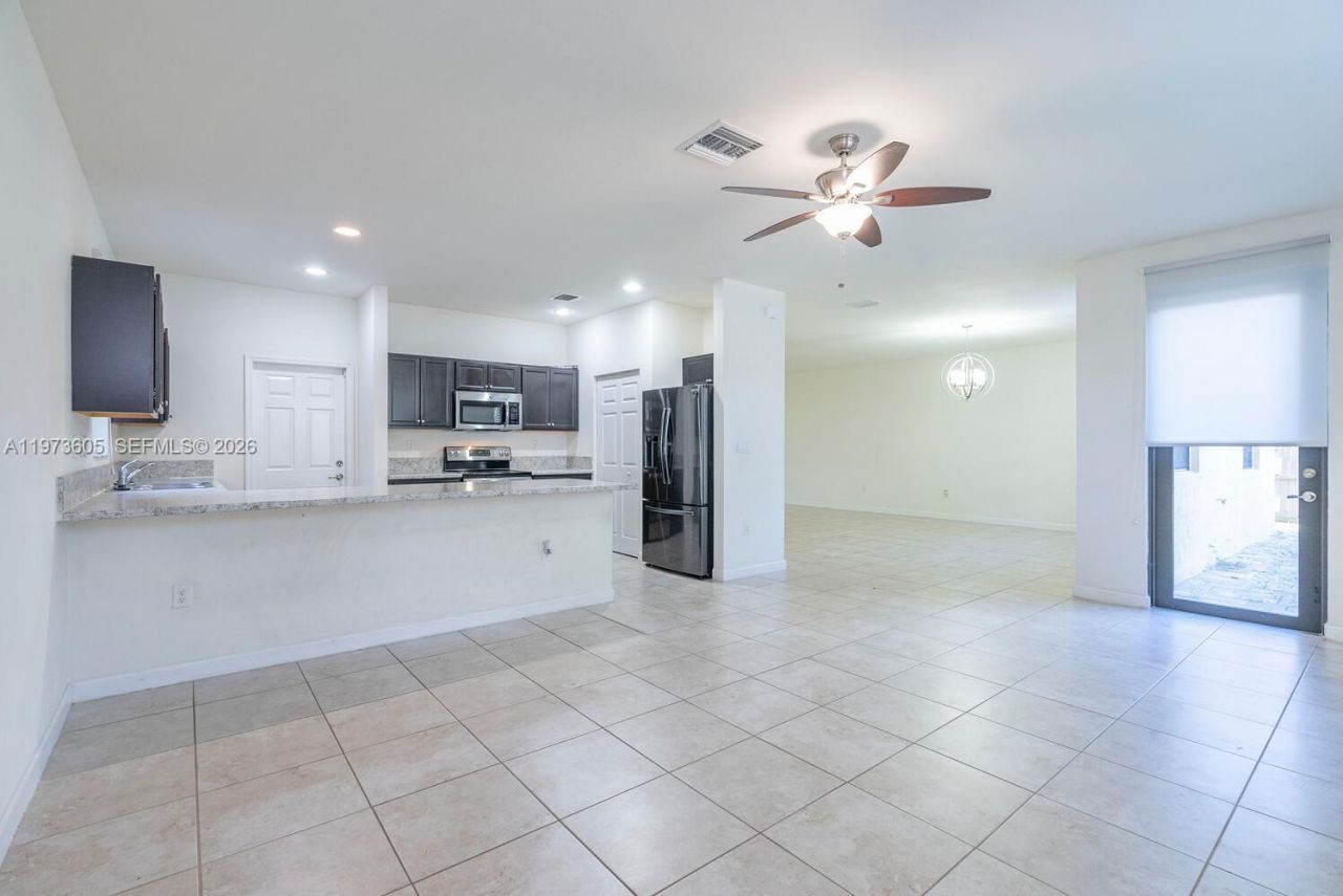 516 SE 35th Ter , Homestead, FL 33033 Photo