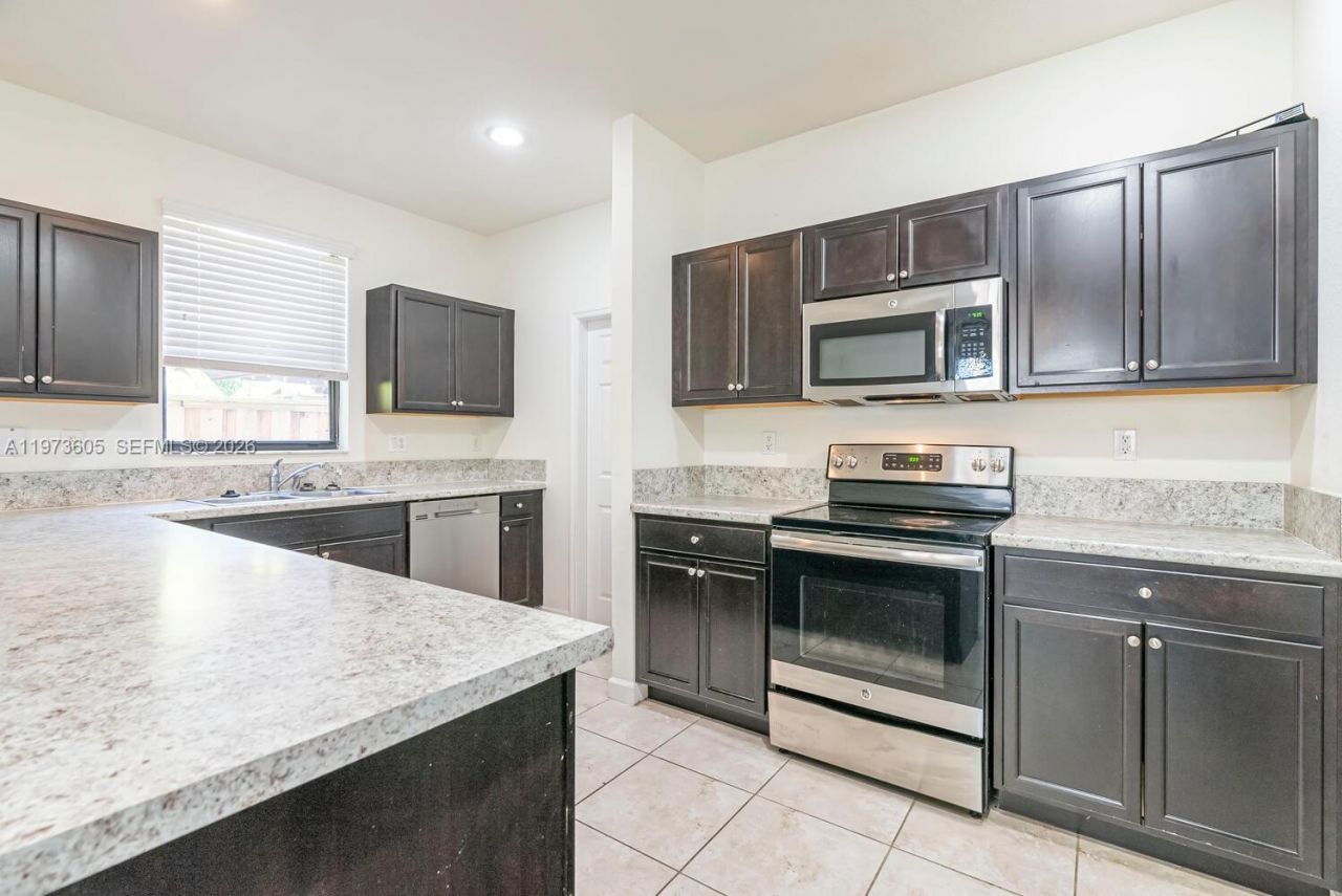 516 SE 35th Ter , Homestead, FL 33033 Photo