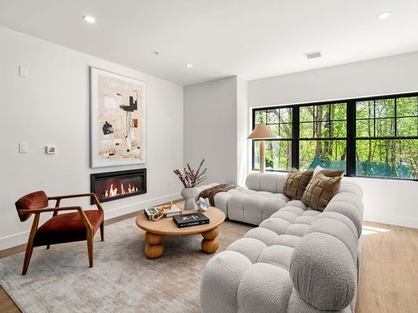 20 Audubon Way, Unit 302, Canton, MA 02021