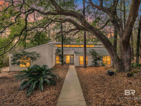 128 Kingswood Drive, Daphne, AL 36526