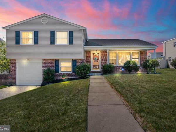 12 COLGATE DRIVE, CHERRY HILL, NJ 08034