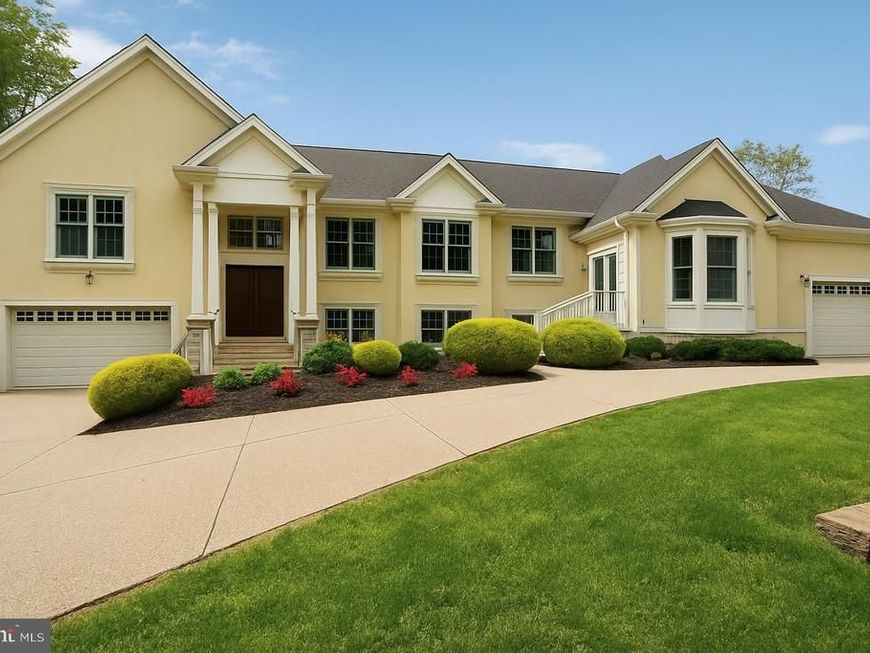 7201 Thomas Branch Drive, Bethesda, MD 20817 Main Photo