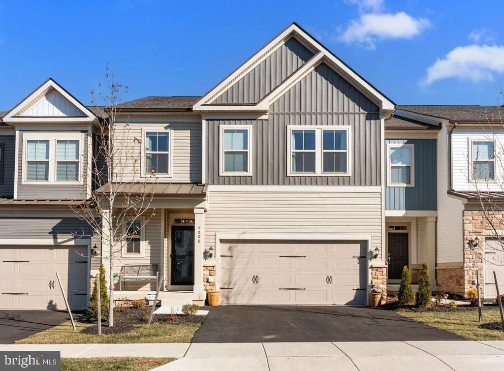 4008 MARQUIS LANE , JAMISON, PA 18929