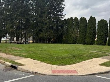 127 PROSPECT STREET, LOCK HAVEN, PA 17745