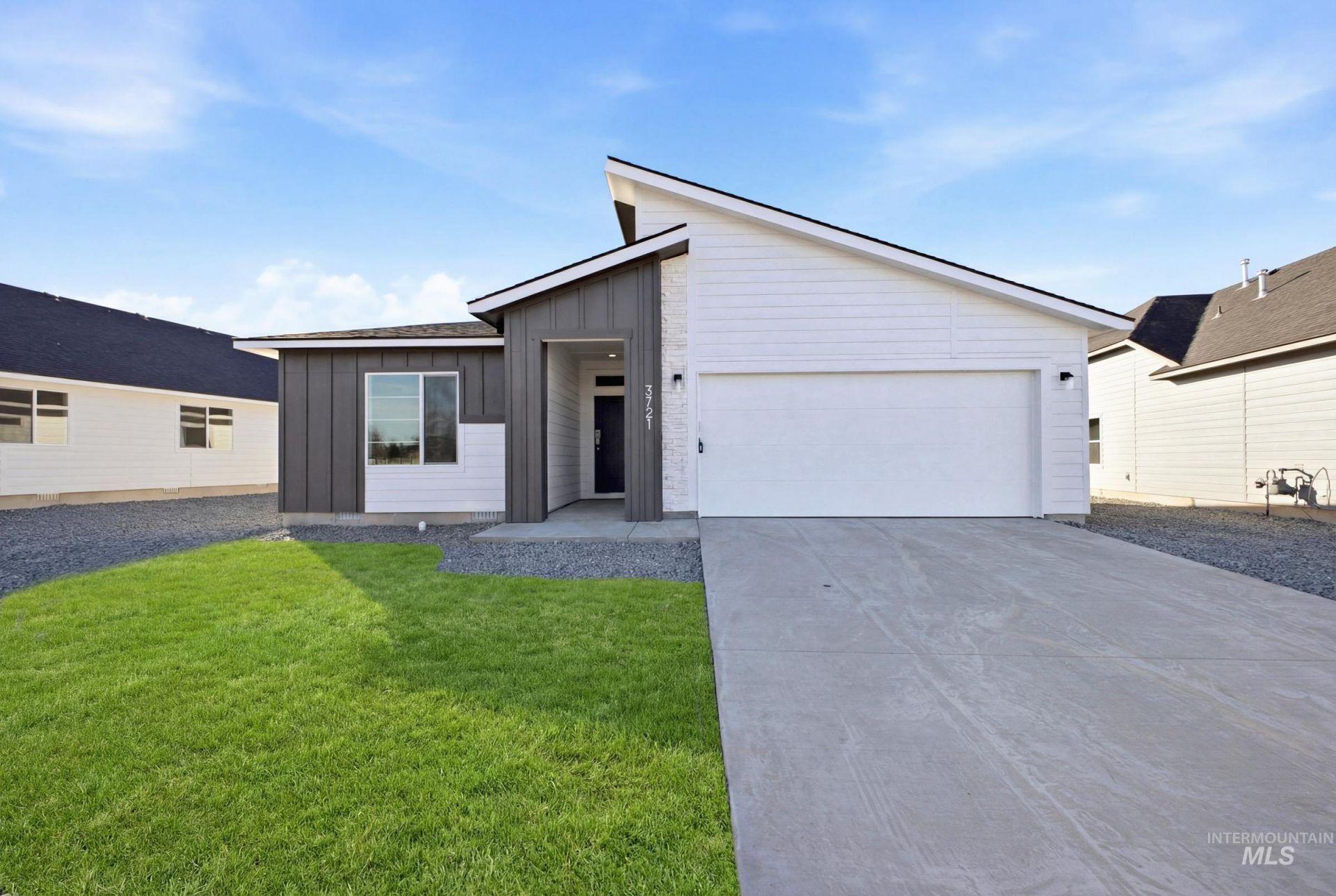 3721 W Piscina Dr, Meridian, ID 83642 Main Photo