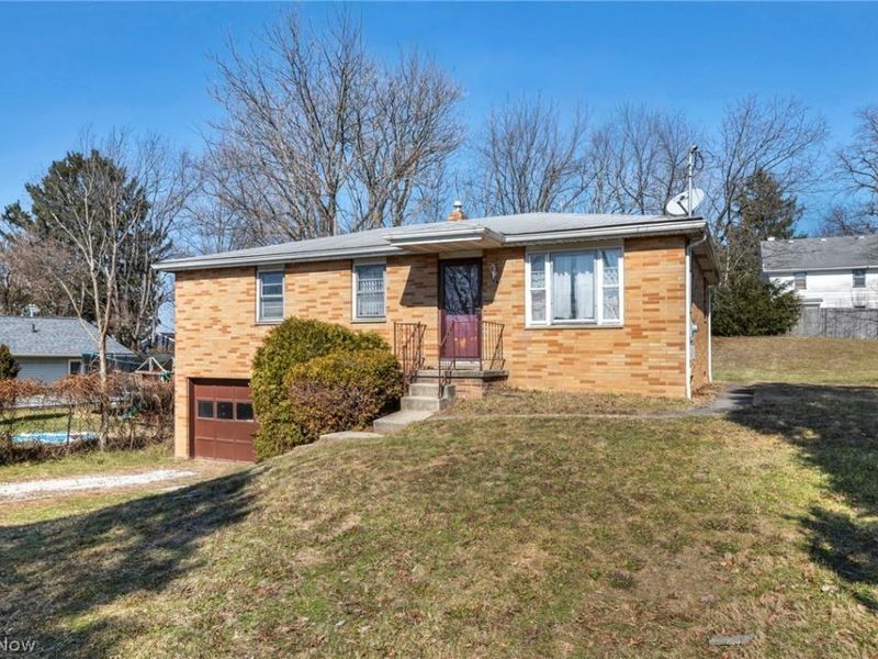 627 Lincoln Avenue, Barberton, OH 44203 Photo 2