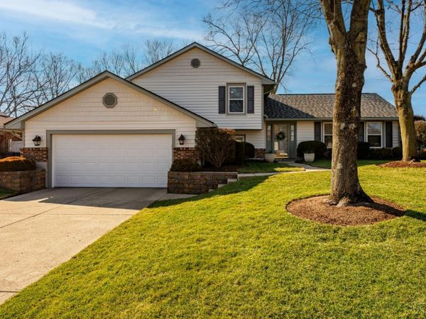 612 Applehill Drive, West Carrollton, OH 45449