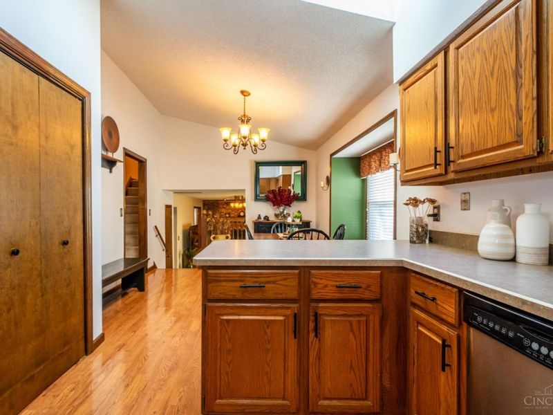 612 Applehill Drive, West Carrollton, OH 45449 Photo 12