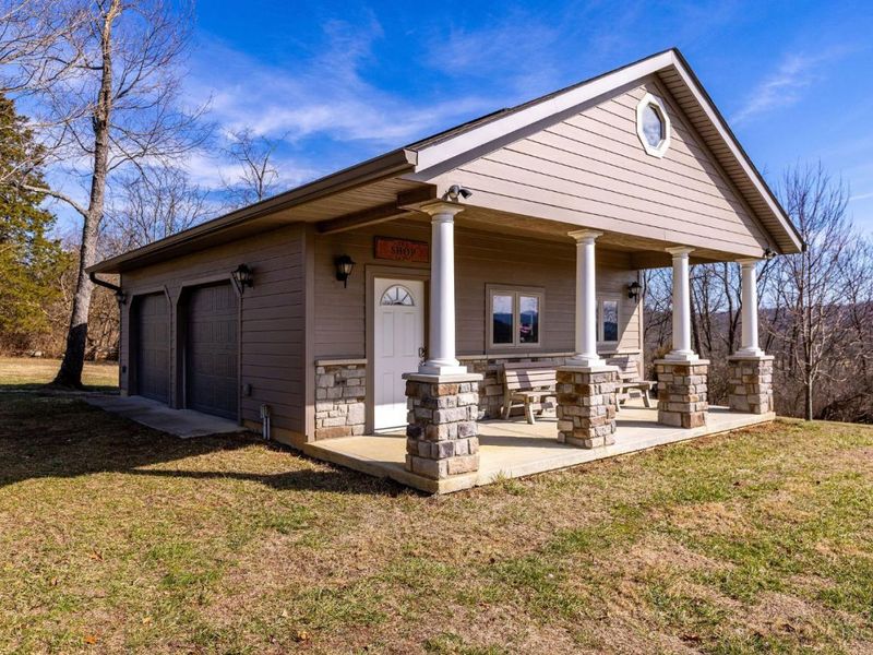 1634 Hine Road, Ross Twp, OH 45013 Photo 2