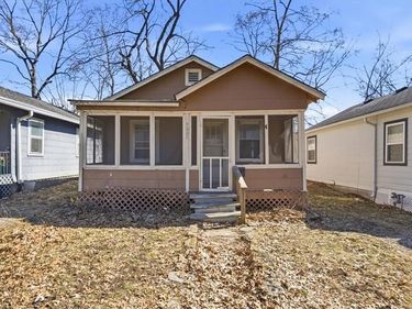 7607 Pennsylvania Avenue, Kansas City, MO 64114