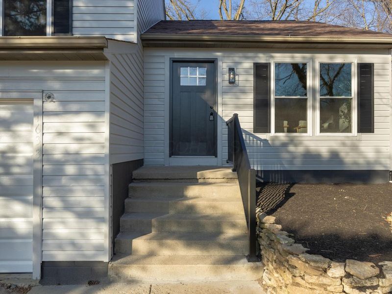 1638 Tall Meadows Drive, Columbus, OH 43223 Photo 3