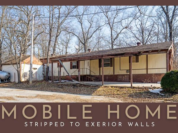 4017 White Oak Road , Merriam Woods, MO 65740