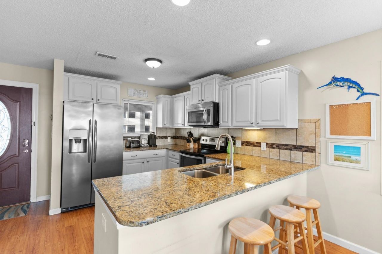 4102 N Ocean Blvd.  Photo 7