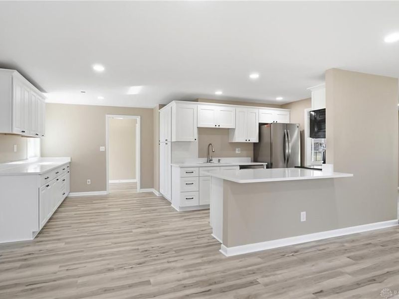 5324 Glendon Lane, Dayton, OH 45440 Photo 11