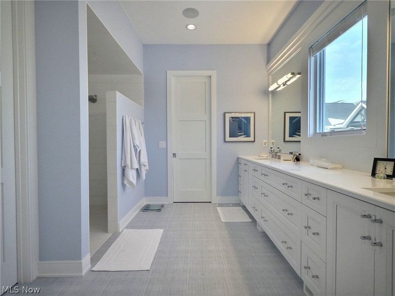 191 Bridgeport Way, Mayfield Heights, OH 44124 Photo 10