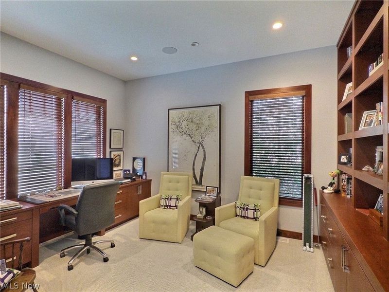 191 Bridgeport Way, Mayfield Heights, OH 44124 Photo 8