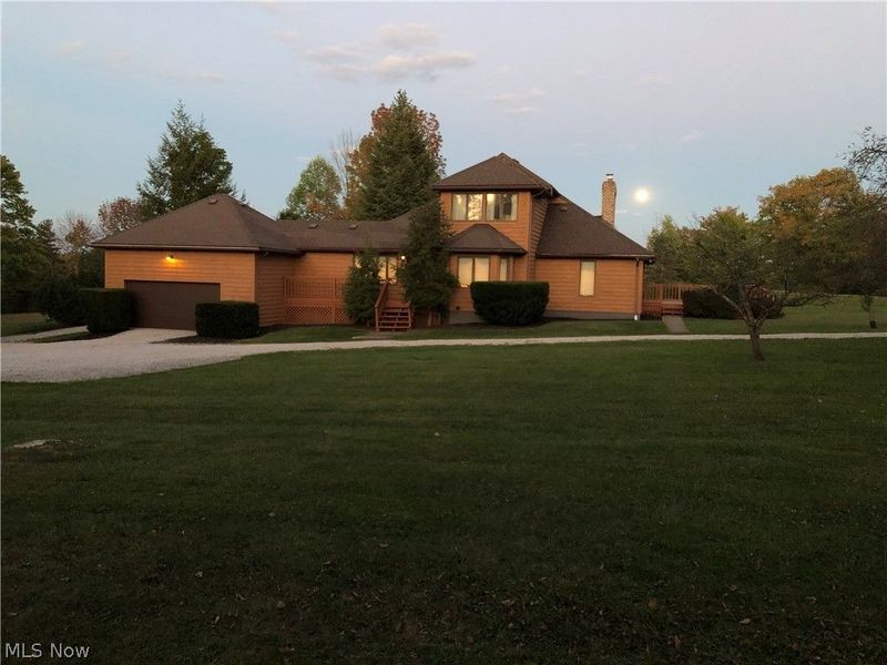 3832 Sharon Copley Road, Medina, OH 44256 Photo 2