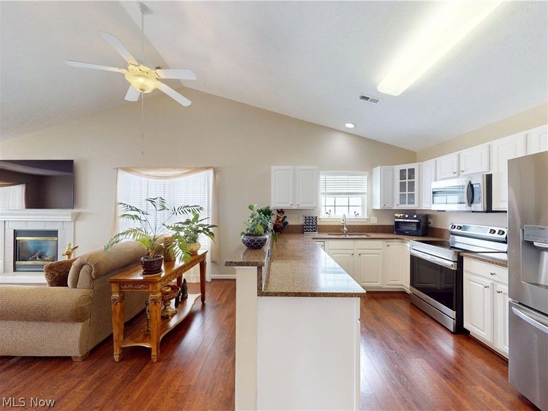 609 Beacon Drive, Painesville, OH 44077 Photo 12