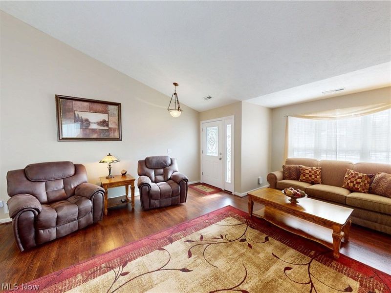 609 Beacon Drive, Painesville, OH 44077 Photo 5