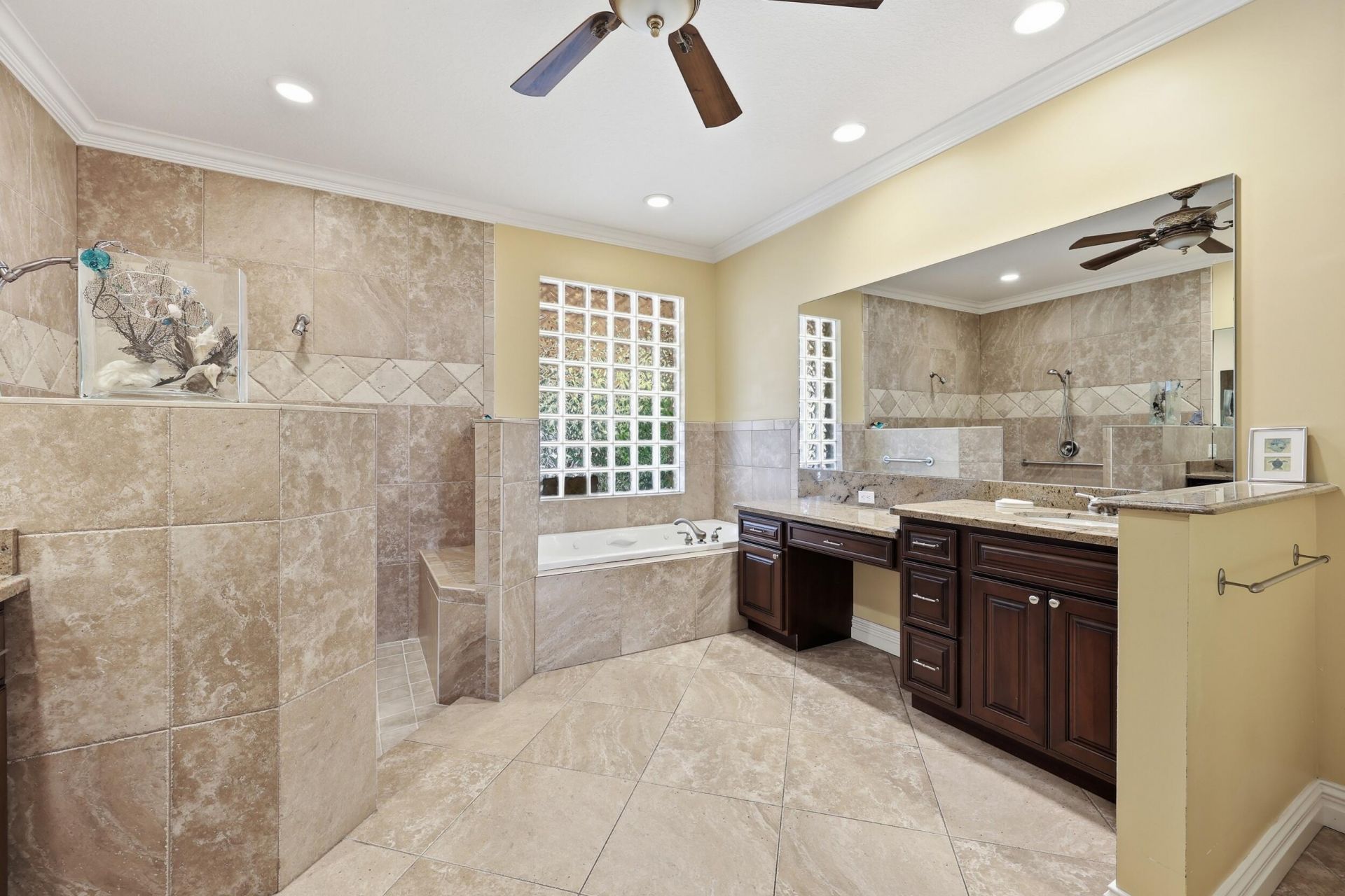 2412 SE Saint Lucie Boulevard, Stuart, FL 34996 Photo