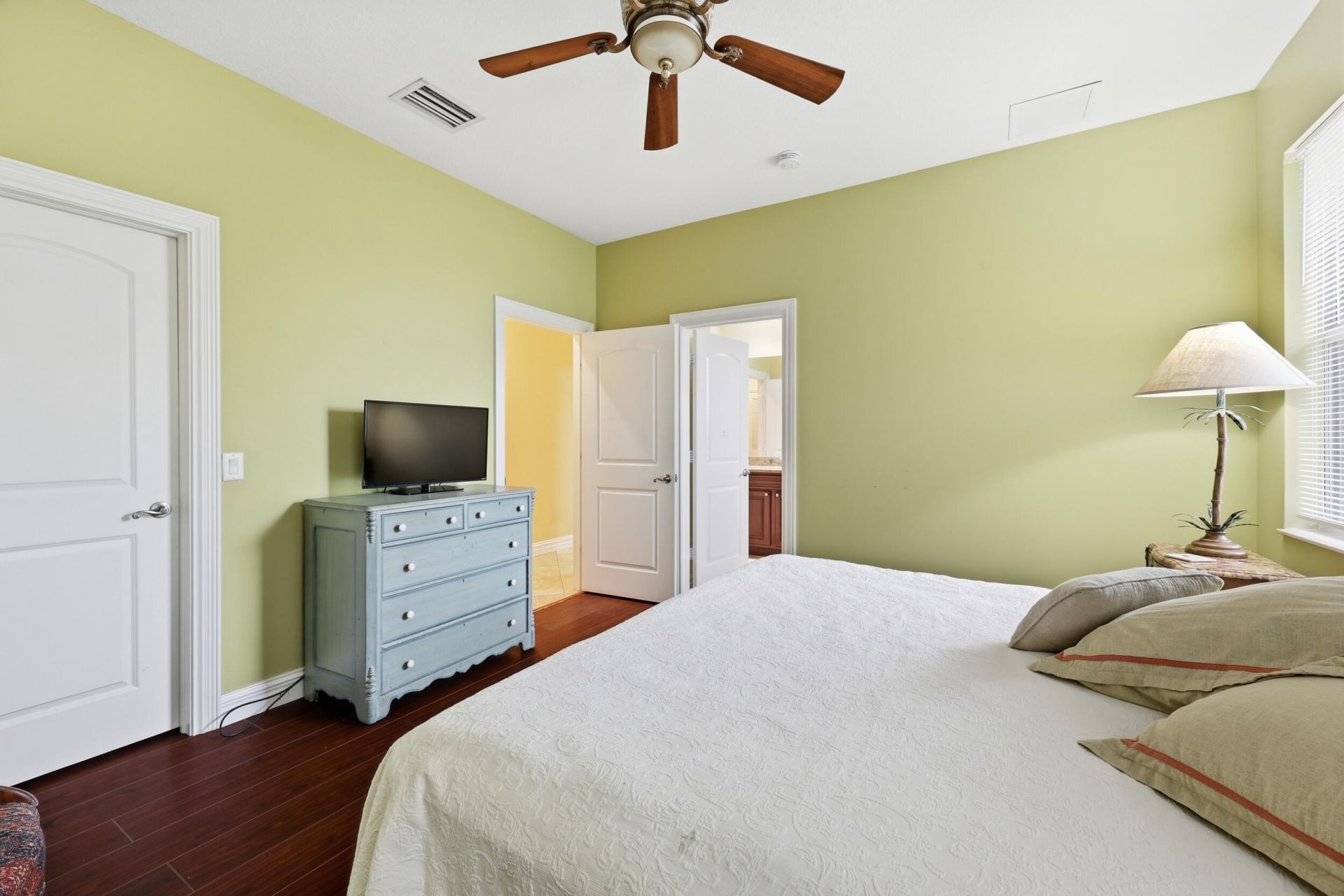 2412 SE Saint Lucie Boulevard, Stuart, FL 34996 Photo