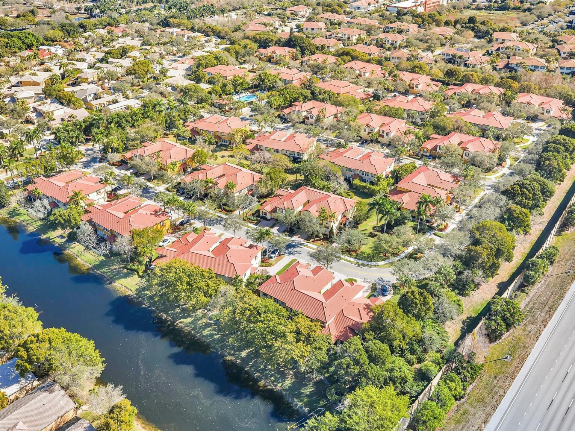 5779 NW 120th Ave, Coral Springs, FL 33076 Photo