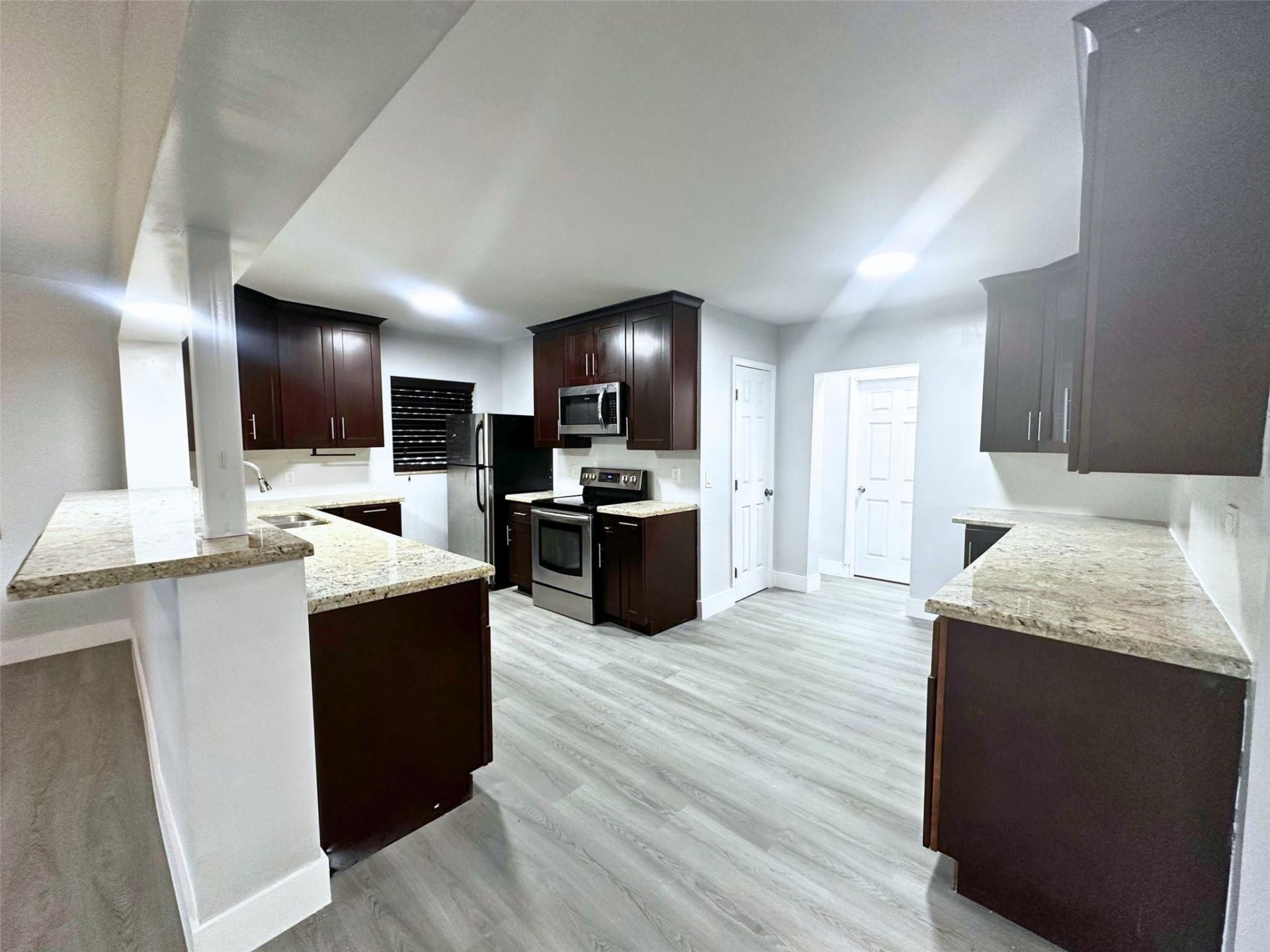 1390 Riverland Road, Fort Lauderdale, FL 33312 Photo