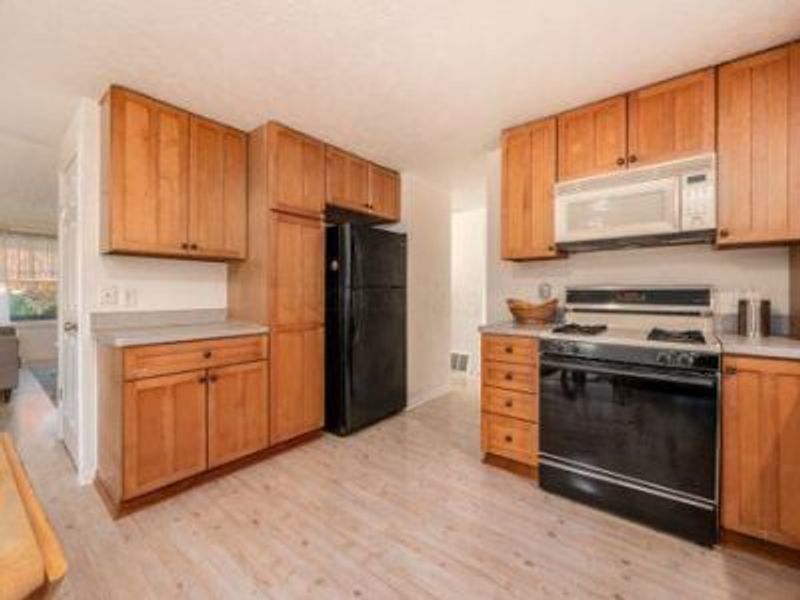 2103 Keller Place W, Grove City, OH 43123 Photo 12