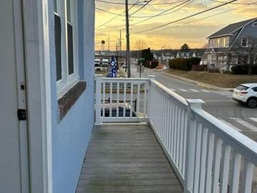 102 E CEDAR STREET, KENNETT SQUARE, PA 19348