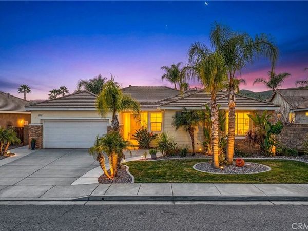 28163 Lookout Point Lane, Menifee, CA 92585