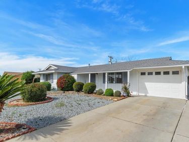 29518 Pebble Beach Drive, Menifee, CA 92586
