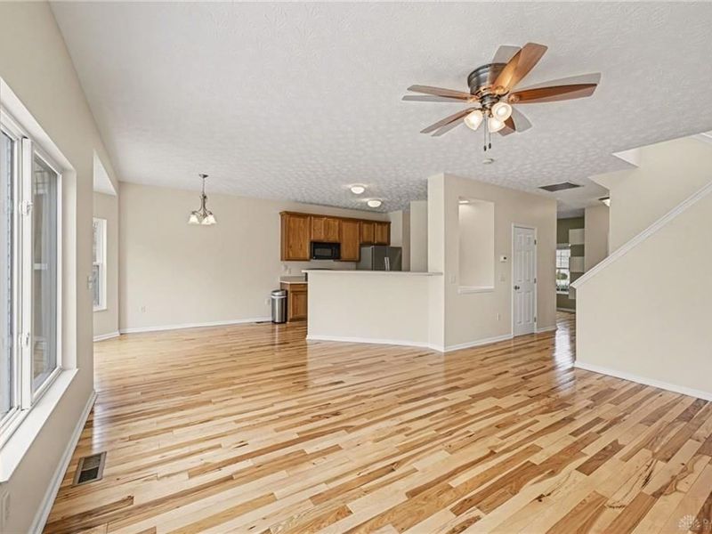 2880 Manor Court, Troy, OH 45373 Photo 8