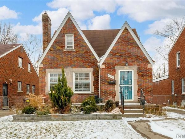 15440 Mapleridge Street, Detroit, MI 48205