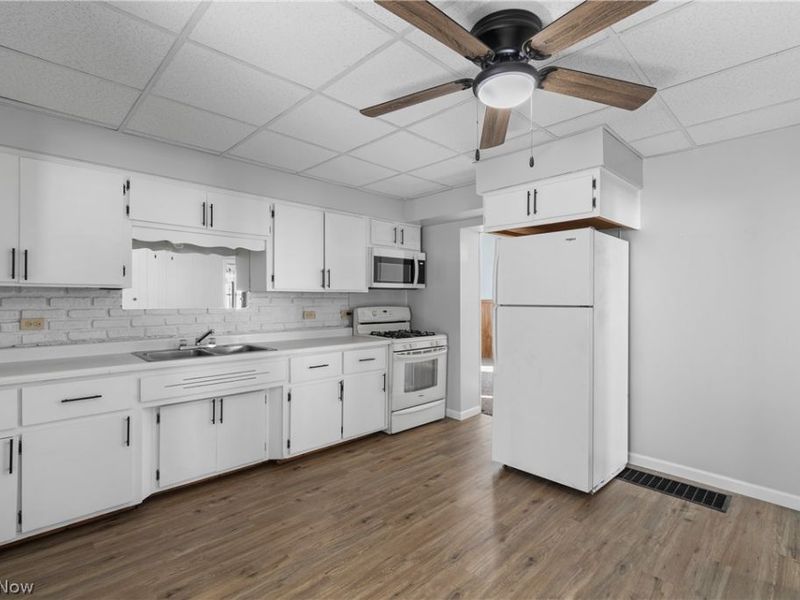 431 5th Street SW, Massillon, OH 44647 Photo 10