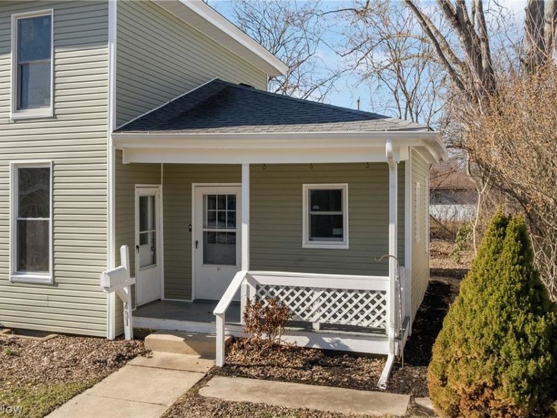 431 5th Street SW, Massillon, OH 44647 Photo 4