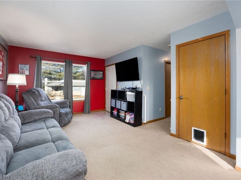 67 25th Street NW, Barberton, OH 44203 Photo 12