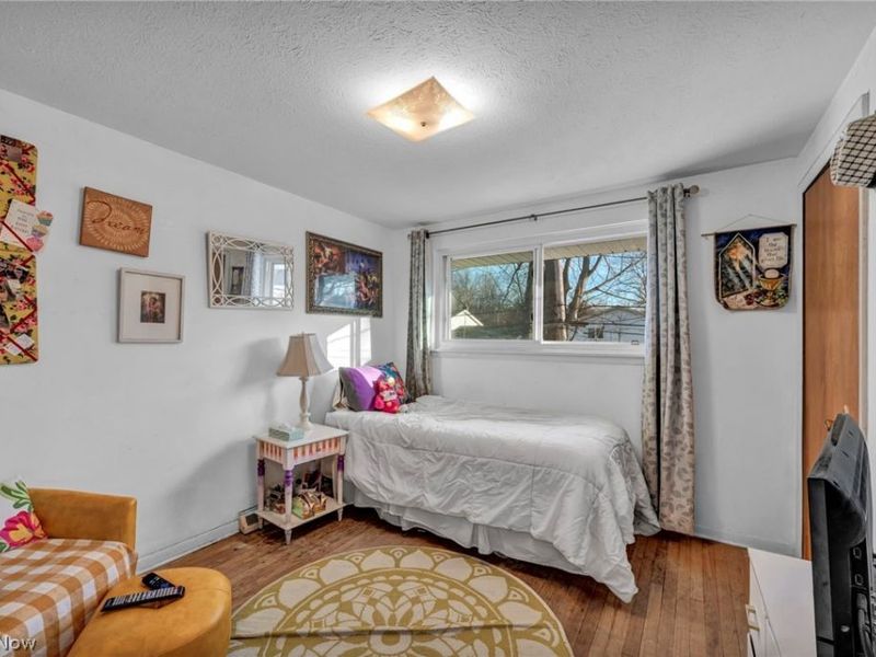 24207 Lebern Drive, North Olmsted, OH 44070 Photo 23