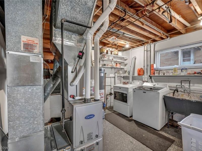 24207 Lebern Drive, North Olmsted, OH 44070 Photo 32