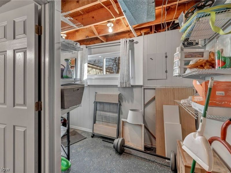 24207 Lebern Drive, North Olmsted, OH 44070 Photo 34