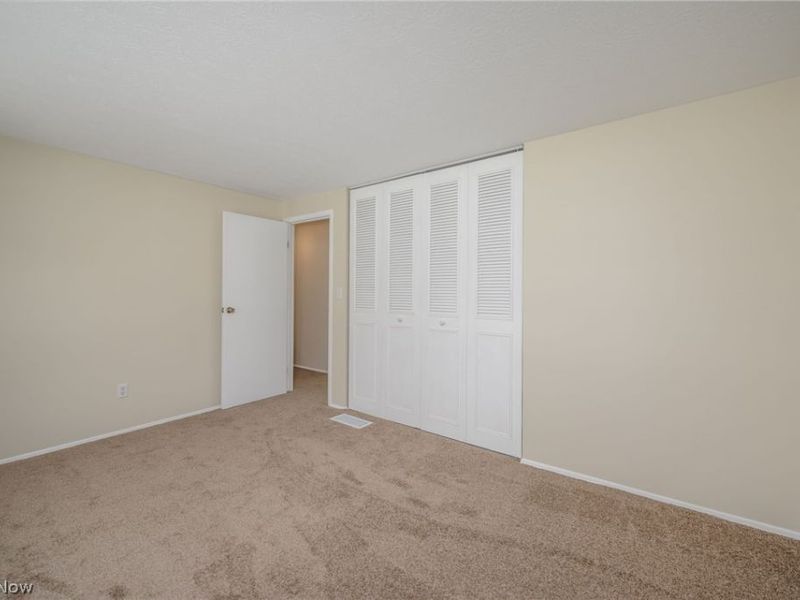 1189 Garth Drive, Kent, OH 44240 Photo 13