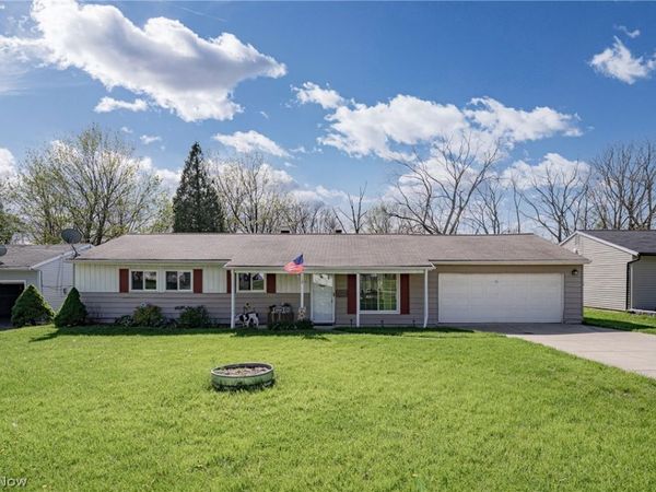 6250 Oxford Court, Bedford Heights, OH 44146