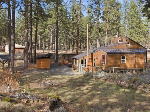 18879 River Woods Drive, Bend, OR 97702