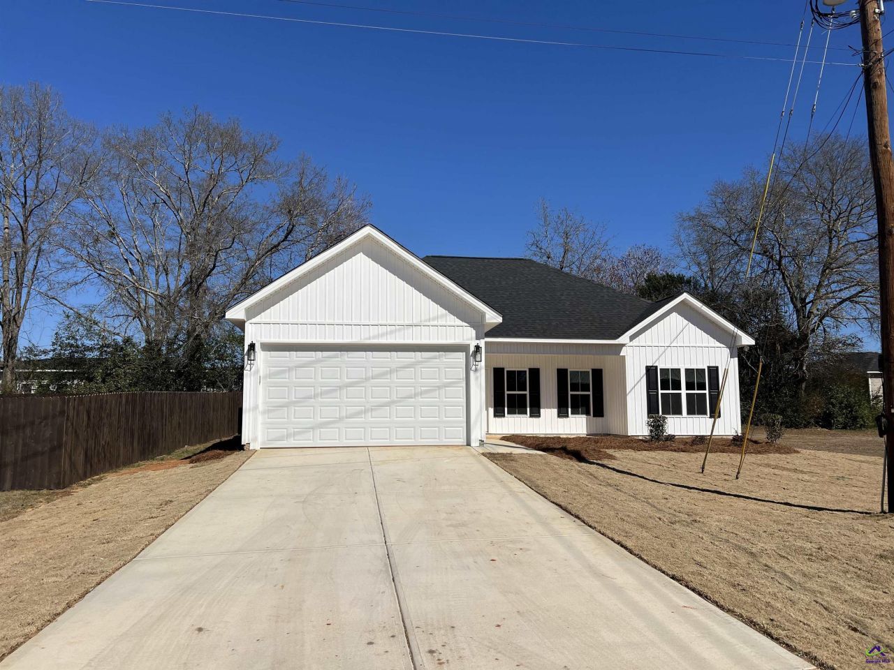 113 Taylor Drive, Cochran, GA 31014 Main Photo