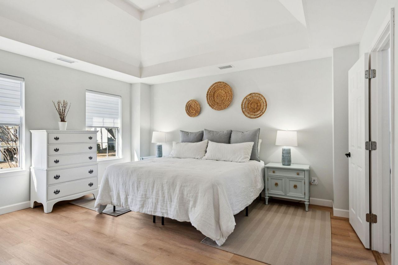 2730 Seastrand Lane Photo 27