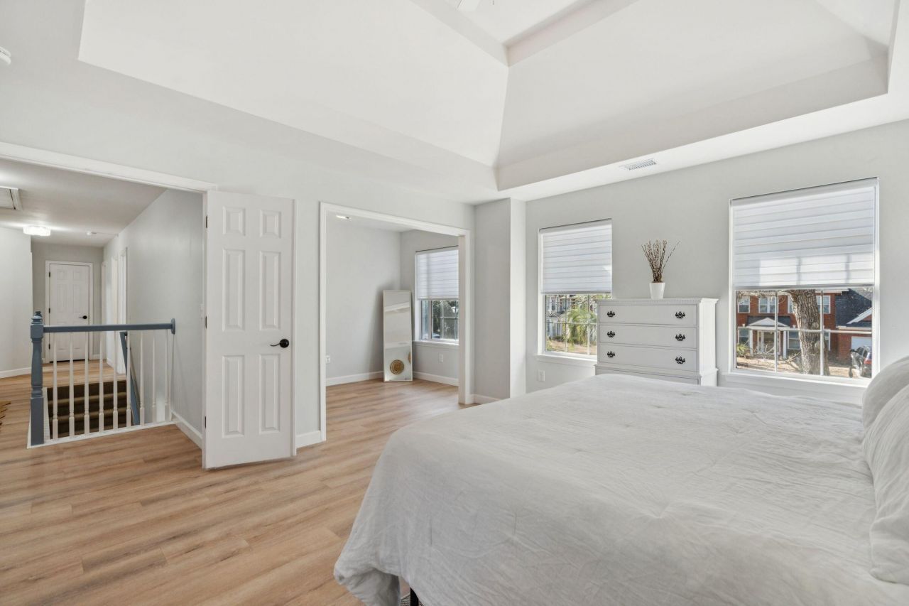 2730 Seastrand Lane Photo 29