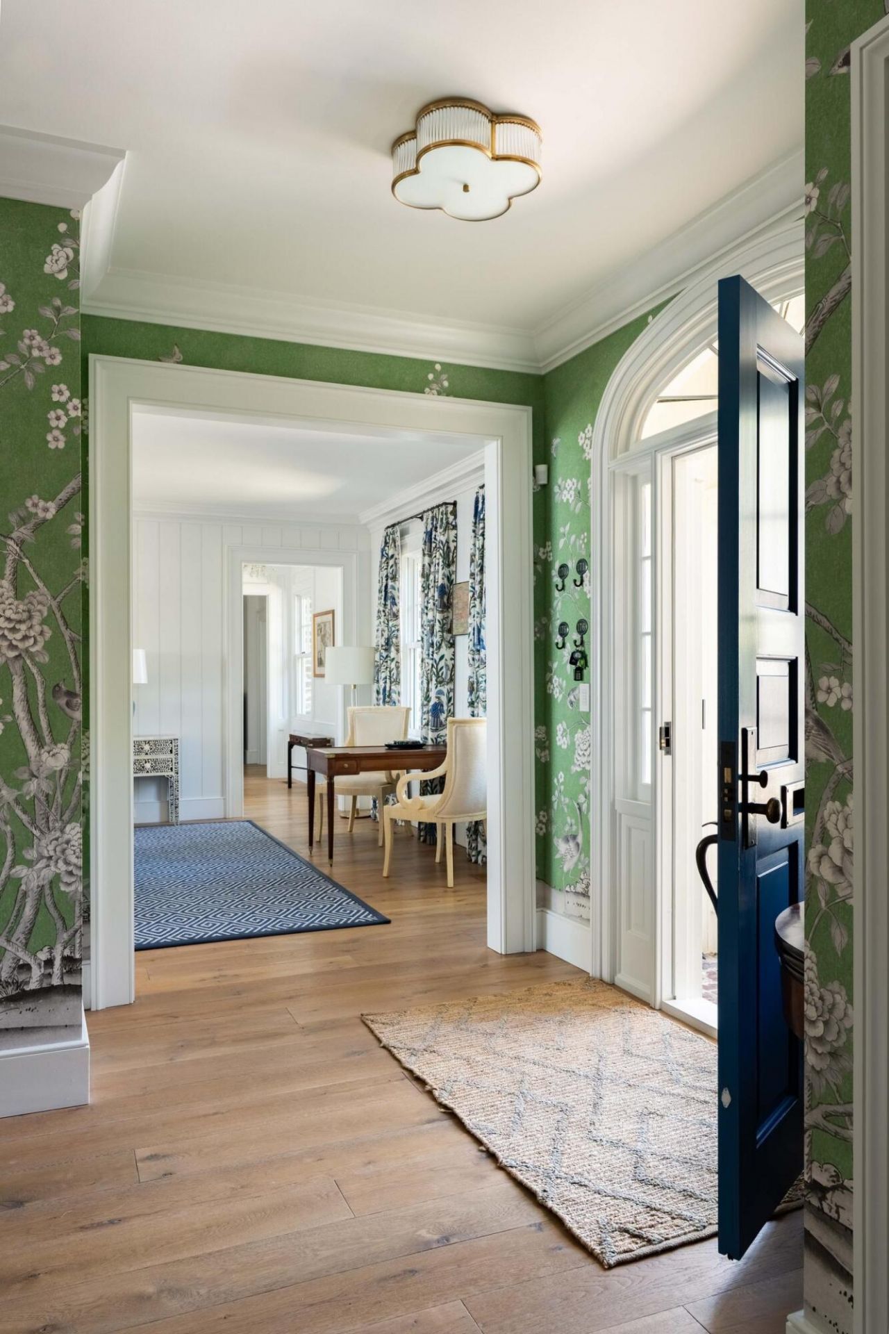 111 Riverland Drive Photo 22