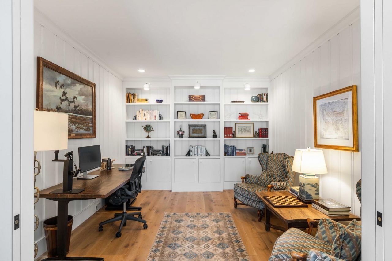 111 Riverland Drive Photo 39